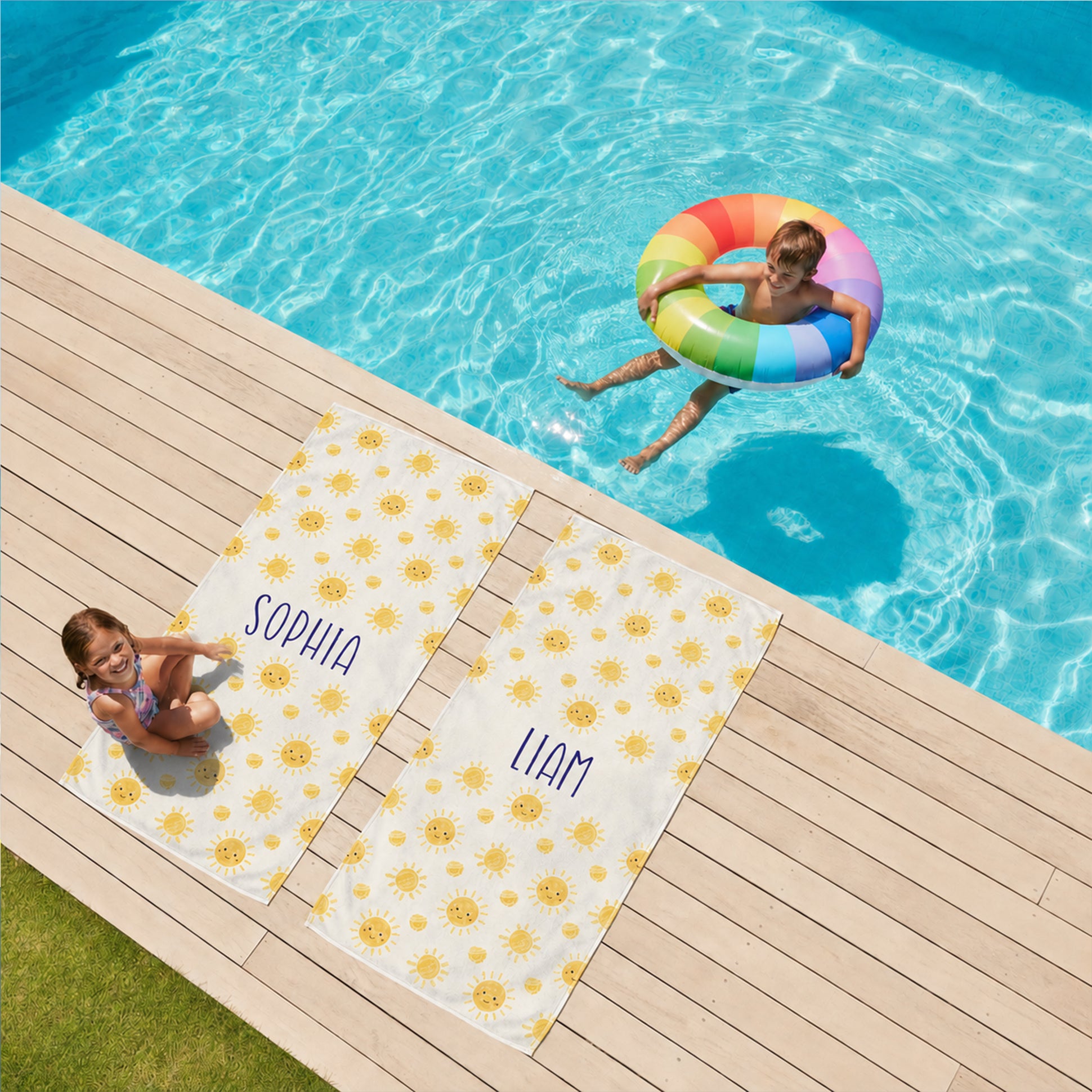 Personalized “Smiling Sun” Retro Kids Towel